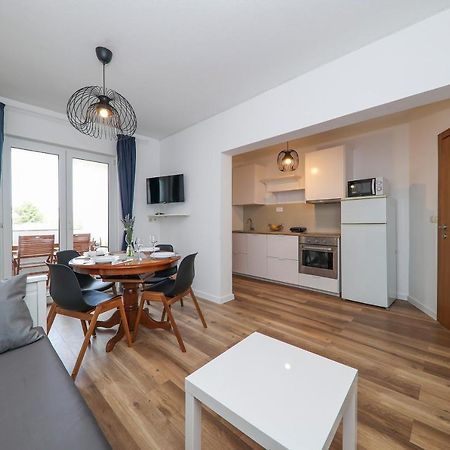 Apartmani Maestral Dobropoljana Exteriér fotografie